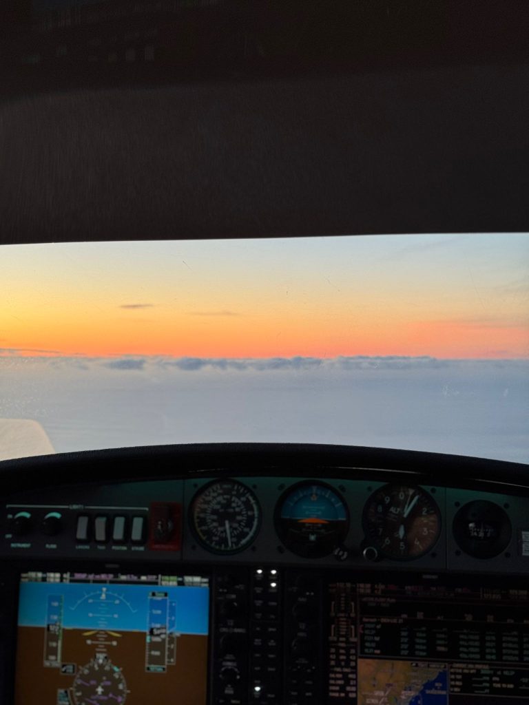 Da-42 i soloppgang