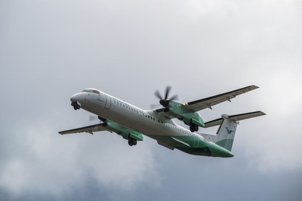 Dash 8 in the air
